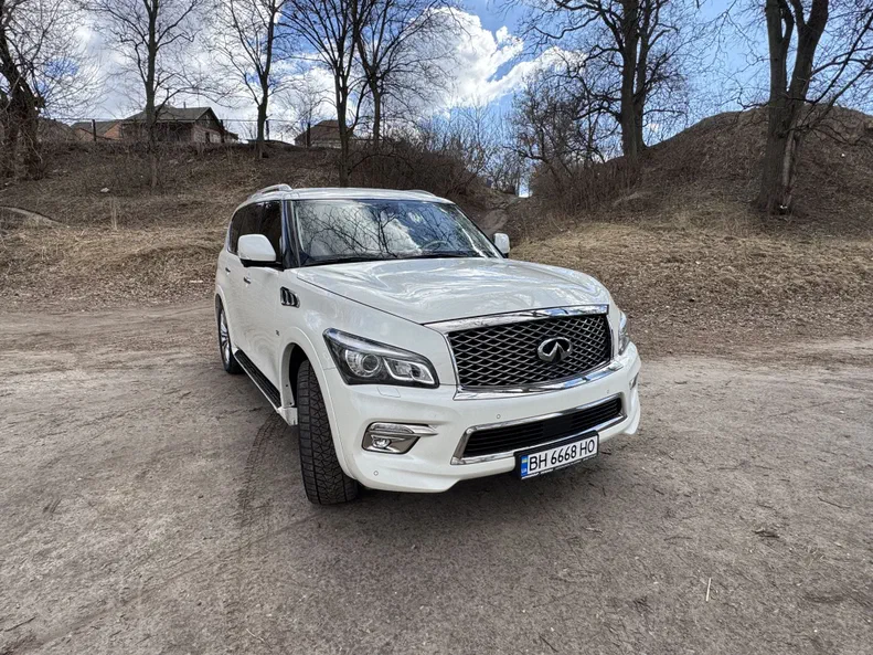 Infiniti QX80 2016