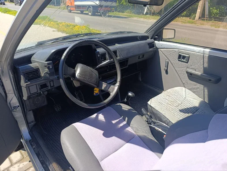 Toyota Starlet 1989 - 7