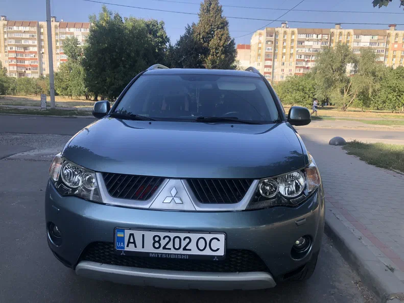 Mitsubishi Outlander 2008