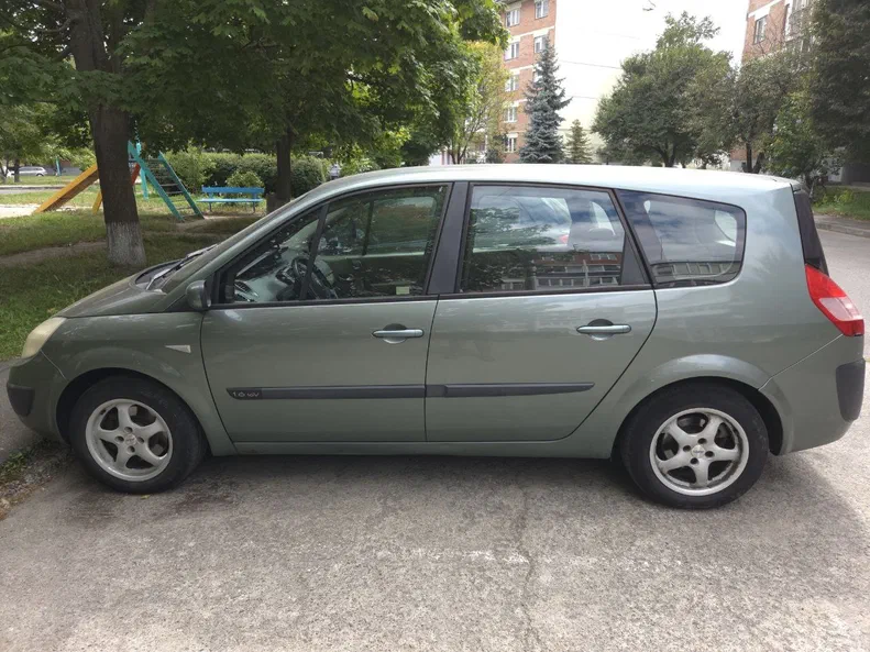 Renault Scenic 2004 - 8