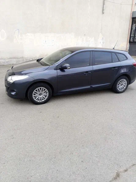 Renault Megane 2011 - 5