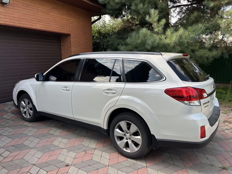 Subaru Outback 2012
