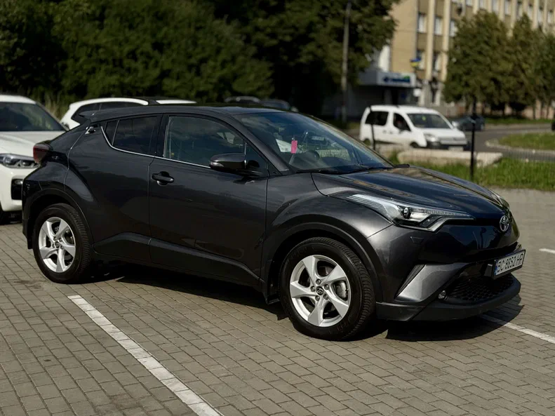 Toyota C-HR 2017 - 6
