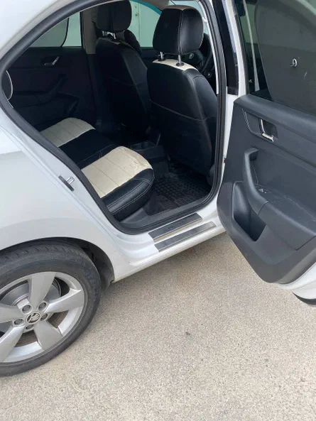 Skoda Rapid 2013 - 6