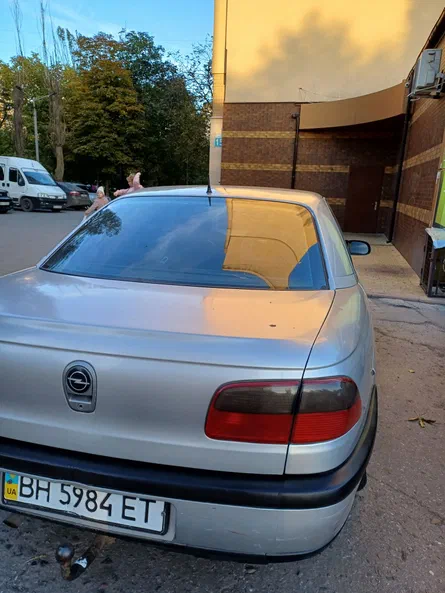 Opel Omega 1998 - 5