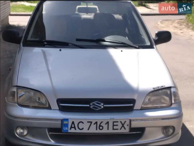 Suzuki Swift 2003