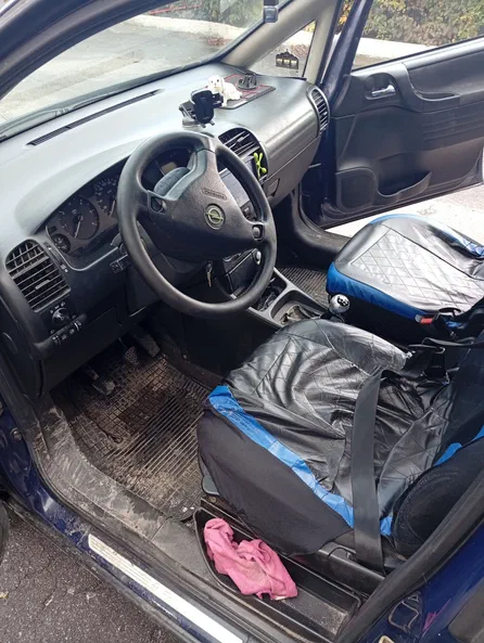 Opel Zafira 2000 - 6