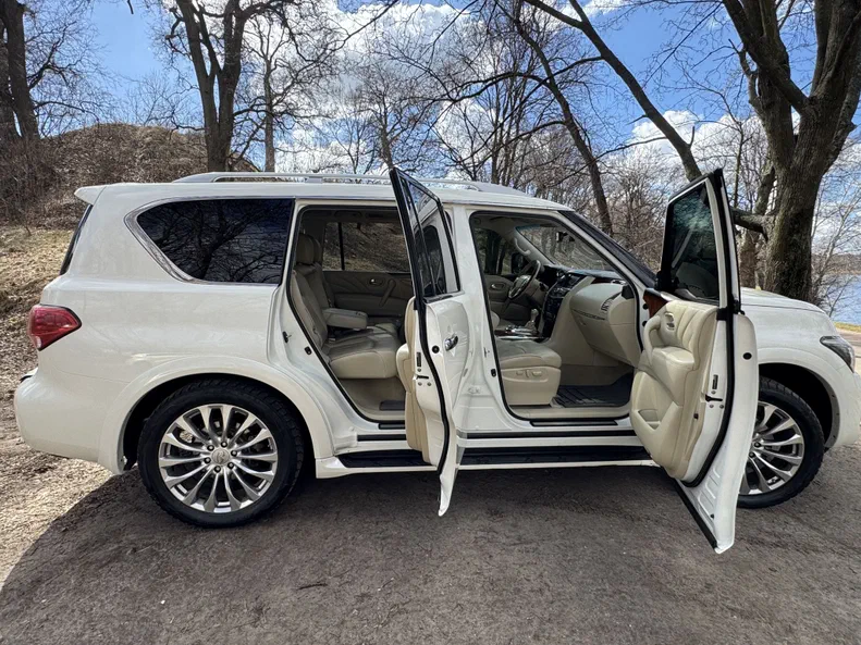 Infiniti QX80 2016 - 7