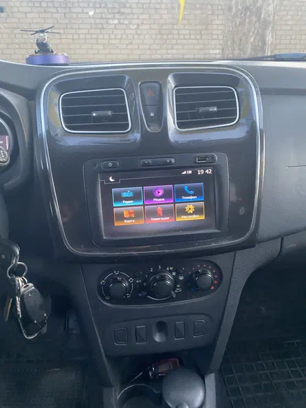 Renault Sandero 2019 - 11