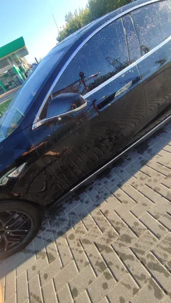 Tesla Model S 2015 - 17