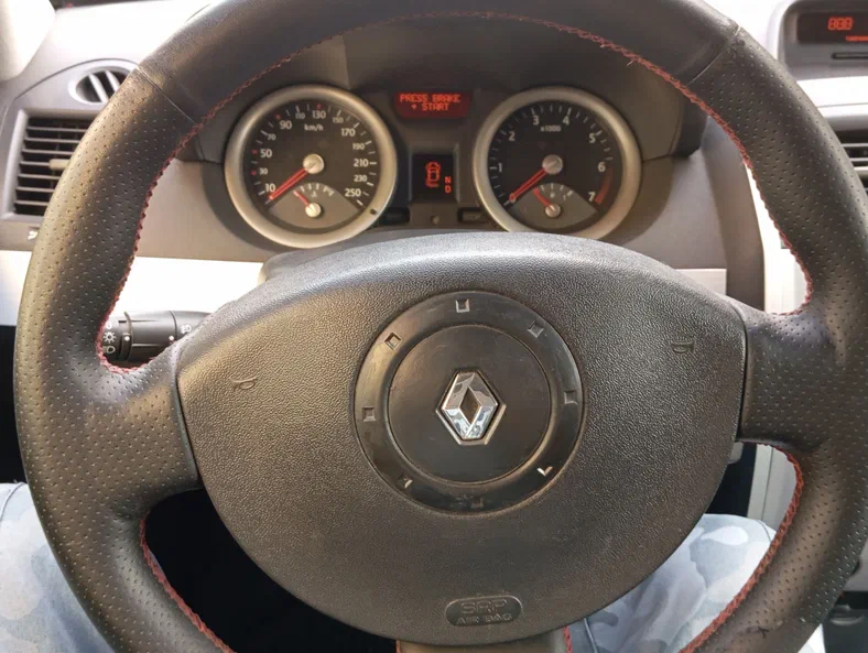 Renault Megane 2004 - 5