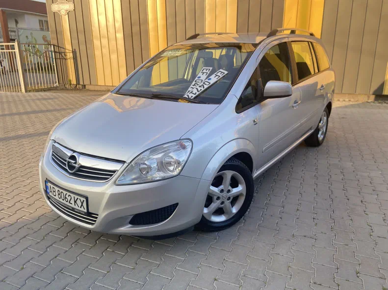 Opel Zafira 2009