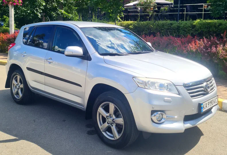Toyota RAV4 2012