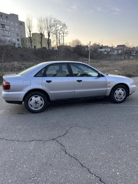 Audi A4 1996 - 13