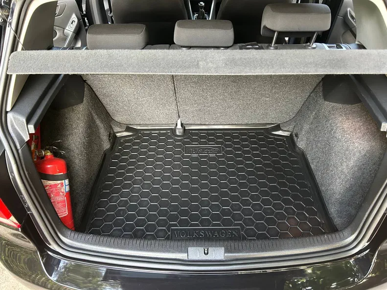 Volkswagen Golf 2010 - 13