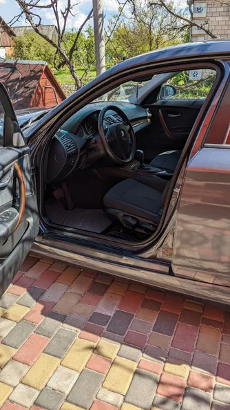 BMW 1 серія 2007 - 7