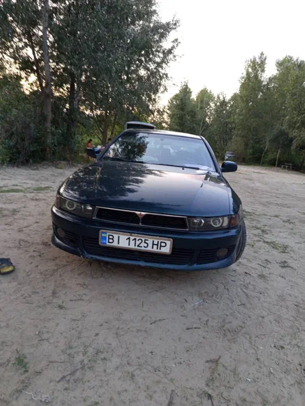 Mitsubishi Galant 2000