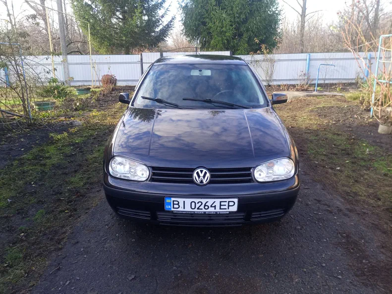 Volkswagen Golf 2002