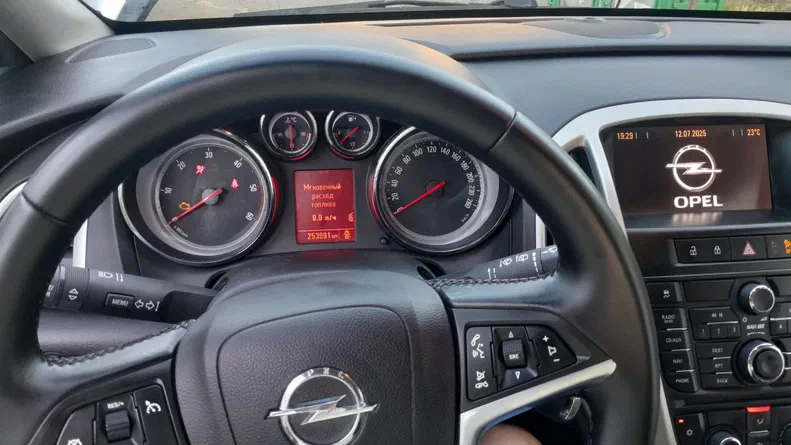 Opel Astra 2012 - 15