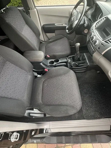 Mitsubishi L200 2010 - 7