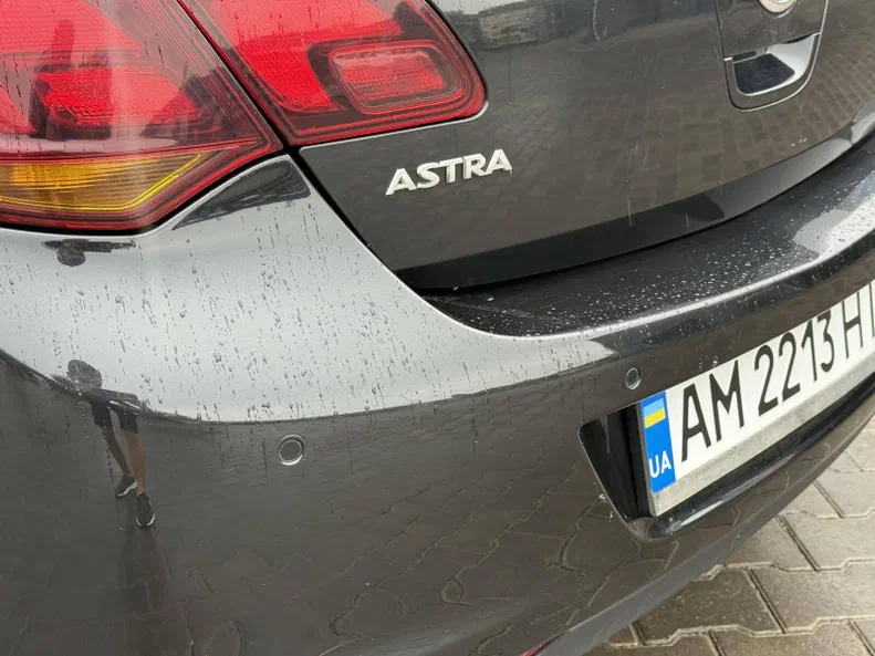 Opel Astra 2011 - 14