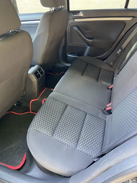 Volkswagen Golf 2011 - 5