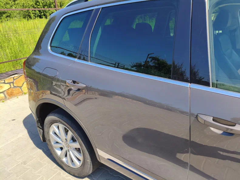 Volkswagen Touareg 2011 - 13