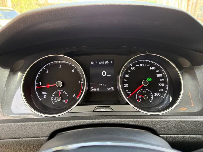 Volkswagen Golf 2019 - 8