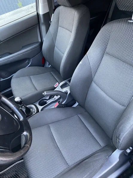 Hyundai i30 2009 - 11