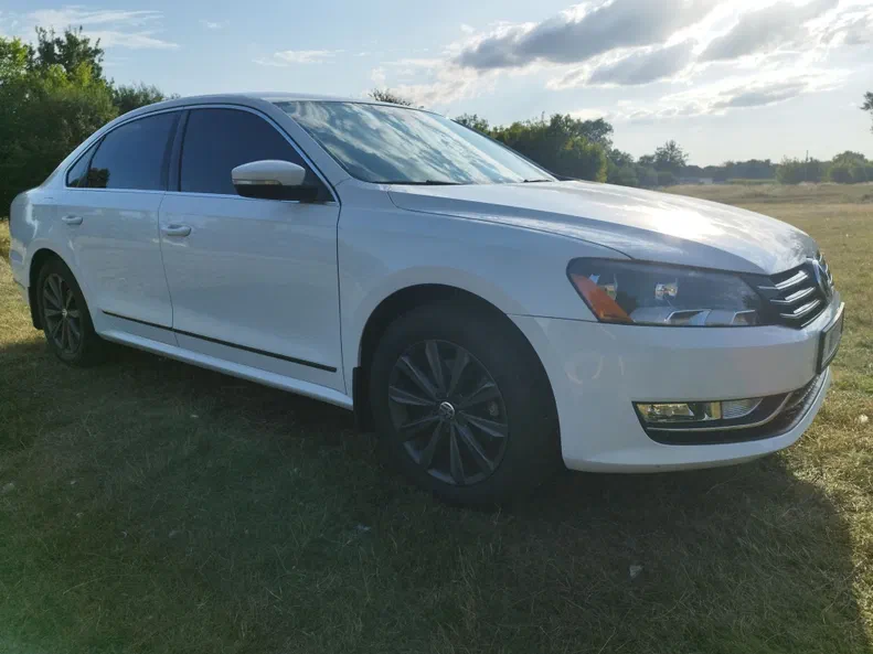 Volkswagen Passat (North America and China) 2013