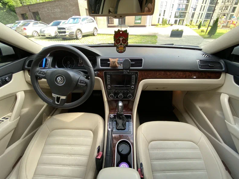 Volkswagen Passat 2013