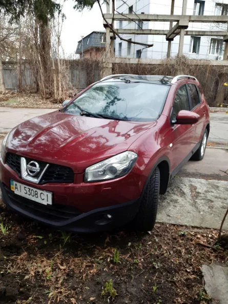 Nissan Qashqai+2 2010