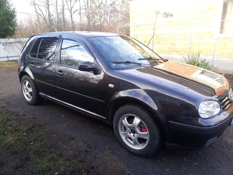 Volkswagen Golf 2002 - 7