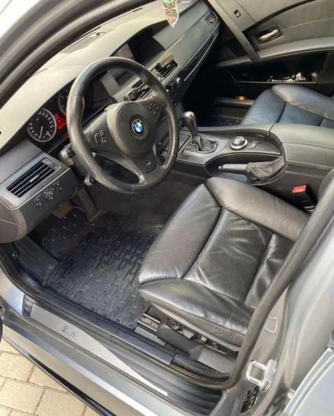 BMW 5 серія 2006 - 7