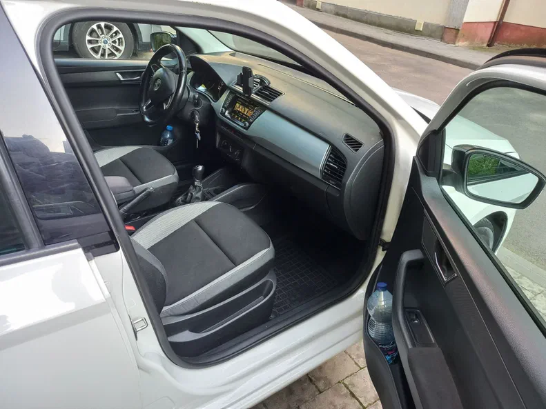 Skoda Fabia 2016 - 10