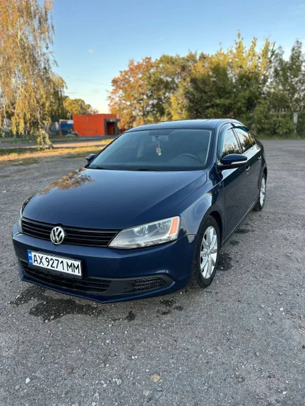 Volkswagen Jetta 2011 - 7