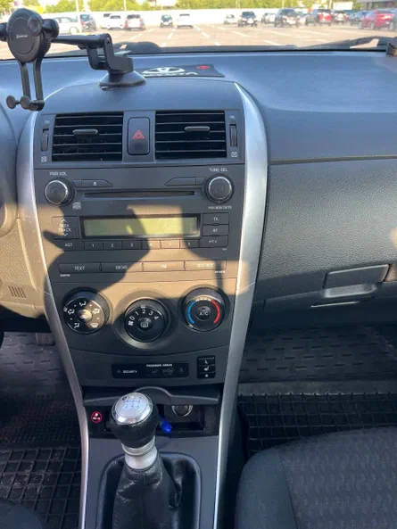 Toyota Corolla 2010 - 19