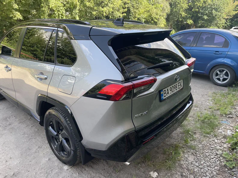 Toyota RAV4 2021 - 9