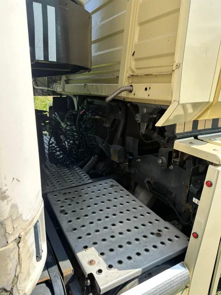 Renault MAGNUM 440dxi 2007 - 5