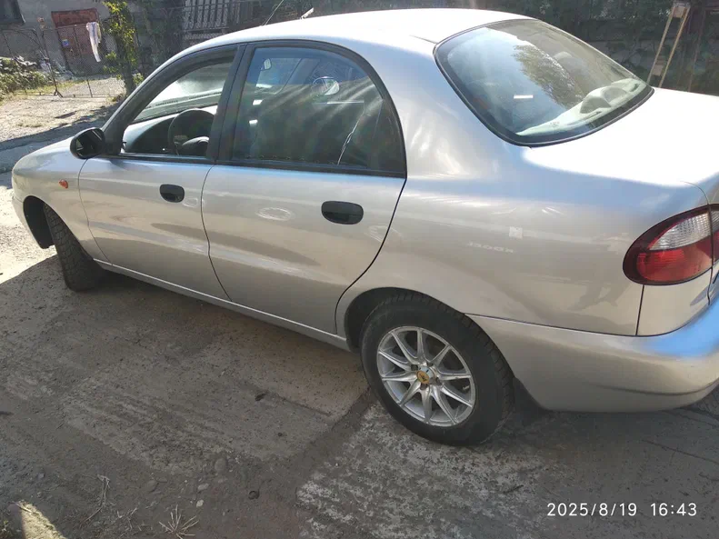 Daewoo Lanos 2003