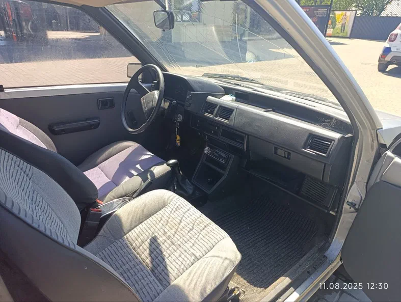 Toyota Starlet 1989 - 6