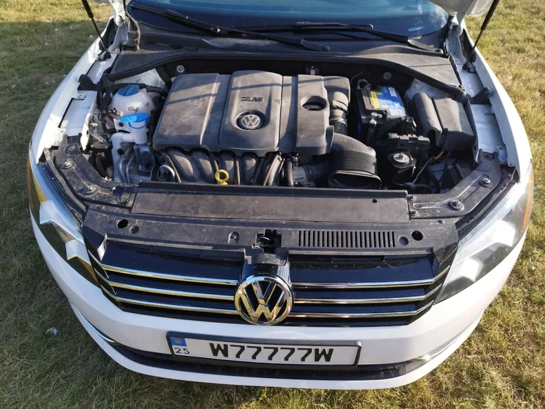 Volkswagen Passat (North America and China) 2013