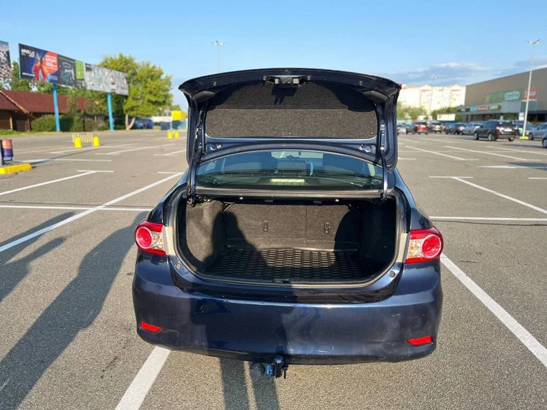 Toyota Corolla 2010 - 21