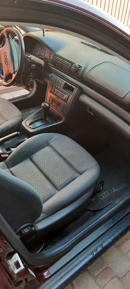 Audi A4 1996 - 9