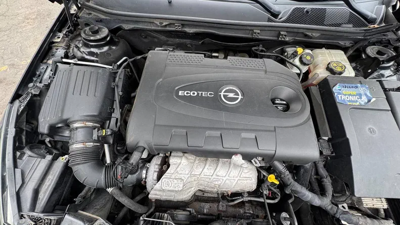 Opel Insignia 2015 - 10