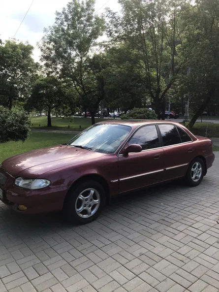 Hyundai Sonata 1996