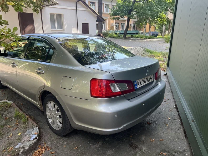 Mitsubishi Galant 2008