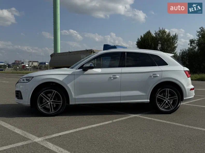 Audi SQ5 2019 - 19