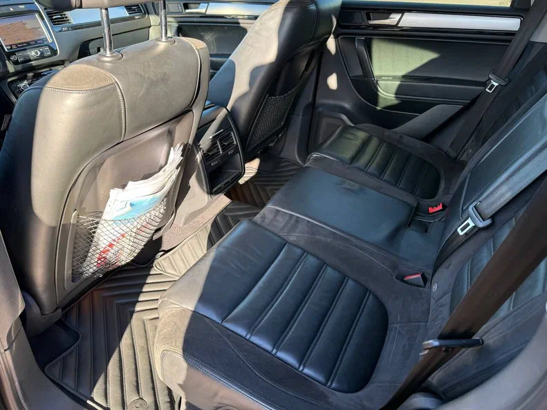 Volkswagen Touareg 2013 - 12