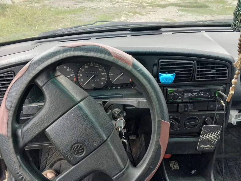 Volkswagen Passat 1993